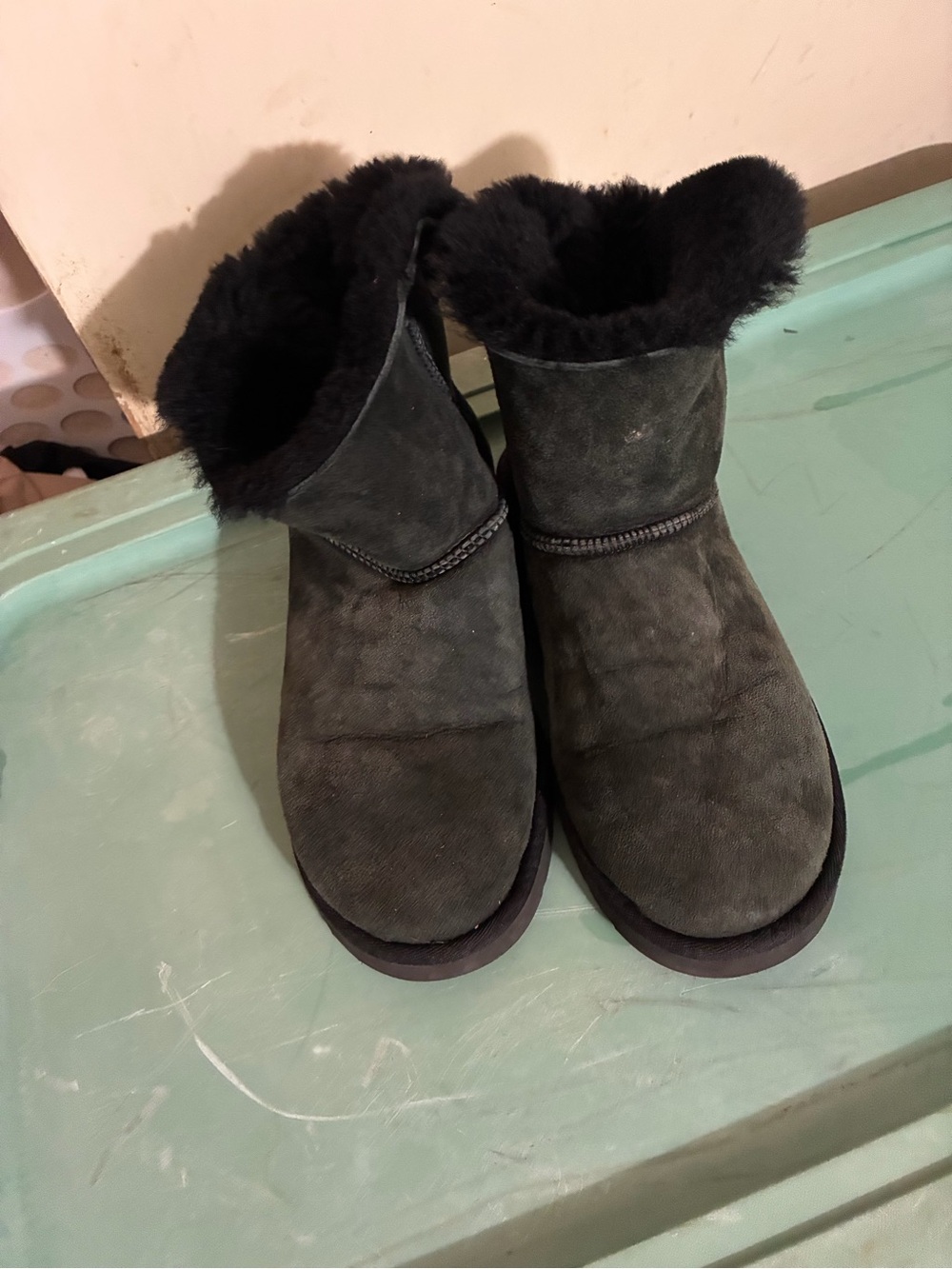 UGG Short Plush-Lined Slip-On Slippers in Black